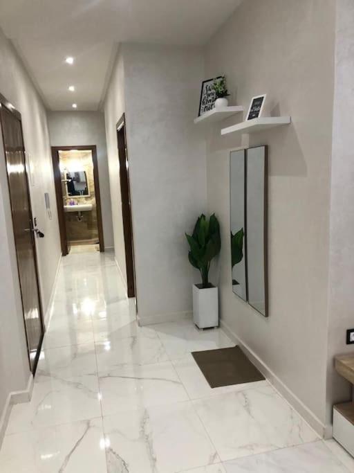 Appart Luxueux Securise Parking 10 Min Medina Fez Exterior photo